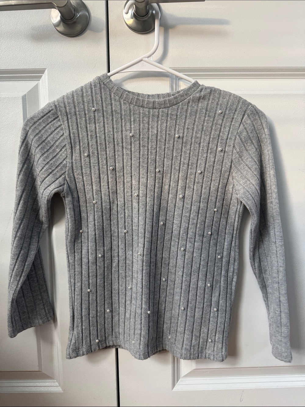Zara Light Gray Ribbed Crewneck Sweater with Pearl Accents